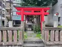 二ツ谷稲荷神社の鳥居