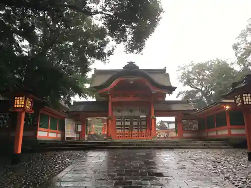 宇佐神宮の山門・神門