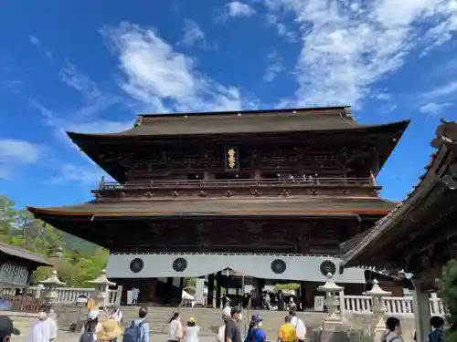 善光寺の山門