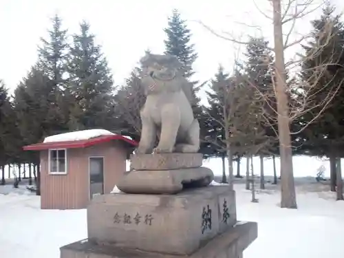 美生神社の狛犬