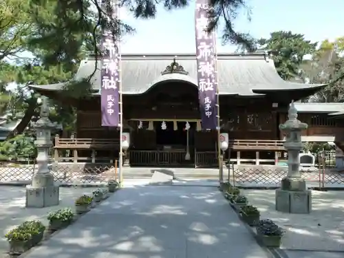 賣布神社の本殿