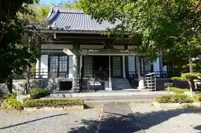 長法寺の本殿・本堂