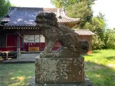 神明神社の狛犬
