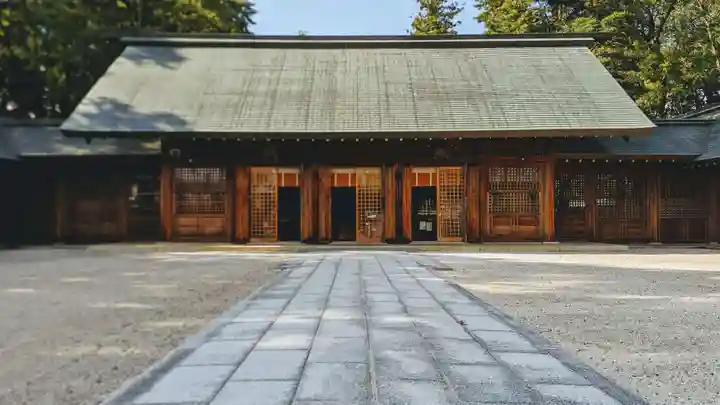 滋賀県護国神社の本殿・本堂