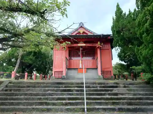 若宮神社の{uncategorized: "未分類", other: "その他", undefined: "問題あり", building: "その他建物", grave: "お墓", sacred_gate: "鳥居", guardian: "狛犬", statue: "像", buddha: "仏像", history: "歴史", nature: "自然", garden: "庭園", animal: "動物", pagoda: "塔", temizu: "手水舎", mountain_gate: "山門・神門", sanctuary: "本殿・本堂", subordinate: "末社・摂社", art: "芸術", scenery: "景色", jizo: "地蔵", ema: "絵馬", goshuin: "御朱印", omikuji: "おみくじ", items: "授与品その他", amulet: "お守り", goshuincho: "御朱印帳", eats: "食事", festival: "お祭り", votive_dance: "神楽", shichigosan: "七五三参", wedding: "結婚式", experience: "体験その他", initially: "初詣", around: "周辺", anti_infection: "感染症対策"}