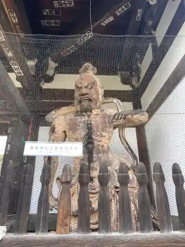 當麻寺の像