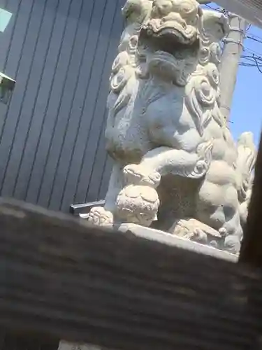 秋葉神社（松城）の狛犬