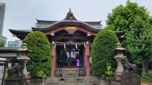 白鬚神社の本殿・本堂