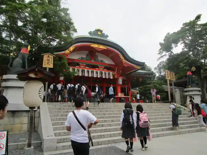 伏見稲荷大社の本殿・本堂