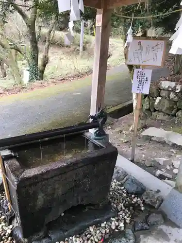 金持神社の手水舎