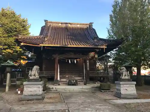 川巴良諏訪神社の本殿