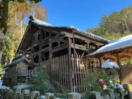 愛宕神社（阿多古神社）の本殿・本堂
