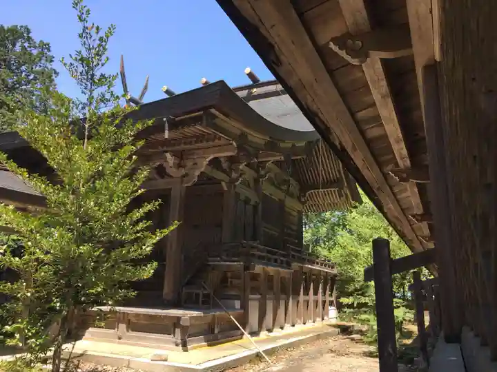 出石神社の本殿・本堂