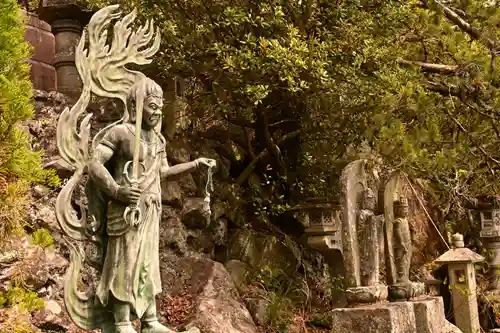 瀧湖寺(香川県)