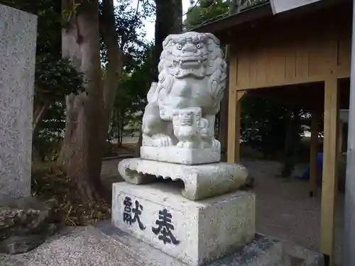 牟山中臣神社の狛犬