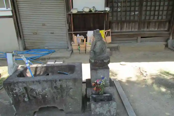 向陽寺の手水舎