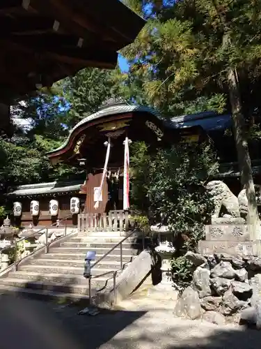 馬路石邊神社の本殿