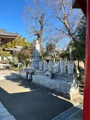 西慶寺(新田触不動尊)の{uncategorized: "未分類", other: "その他", undefined: "問題あり", building: "その他建物", grave: "お墓", sacred_gate: "鳥居", guardian: "狛犬", statue: "像", buddha: "仏像", history: "歴史", nature: "自然", garden: "庭園", animal: "動物", pagoda: "塔", temizu: "手水舎", mountain_gate: "山門・神門", sanctuary: "本殿・本堂", subordinate: "末社・摂社", art: "芸術", scenery: "景色", jizo: "地蔵", ema: "絵馬", goshuin: "御朱印", omikuji: "おみくじ", items: "授与品その他", amulet: "お守り", goshuincho: "御朱印帳", eats: "食事", festival: "お祭り", votive_dance: "神楽", shichigosan: "七五三参", wedding: "結婚式", experience: "体験その他", initially: "初詣", around: "周辺", anti_infection: "感染症対策"}
