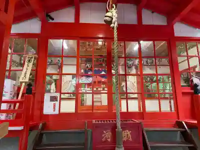 安志稲荷神社の{uncategorized: "未分類", other: "その他", undefined: "問題あり", building: "その他建物", grave: "お墓", sacred_gate: "鳥居", guardian: "狛犬", statue: "像", buddha: "仏像", history: "歴史", nature: "自然", garden: "庭園", animal: "動物", pagoda: "塔", temizu: "手水舎", mountain_gate: "山門・神門", sanctuary: "本殿・本堂", subordinate: "末社・摂社", art: "芸術", scenery: "景色", jizo: "地蔵", ema: "絵馬", goshuin: "御朱印", omikuji: "おみくじ", items: "授与品その他", amulet: "お守り", goshuincho: "御朱印帳", eats: "食事", festival: "お祭り", votive_dance: "神楽", shichigosan: "七五三参", wedding: "結婚式", experience: "体験その他", initially: "初詣", around: "周辺", anti_infection: "感染症対策"}