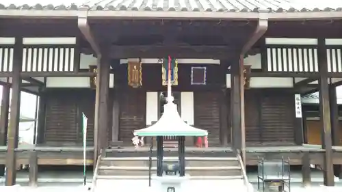 如願寺の本殿