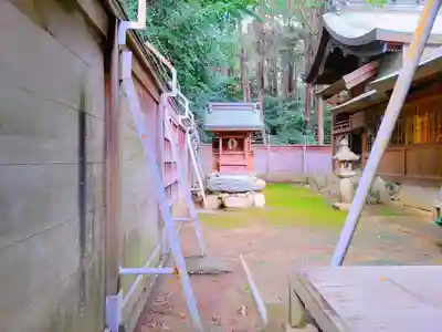 両社宮神社(宮町)の末社・摂社