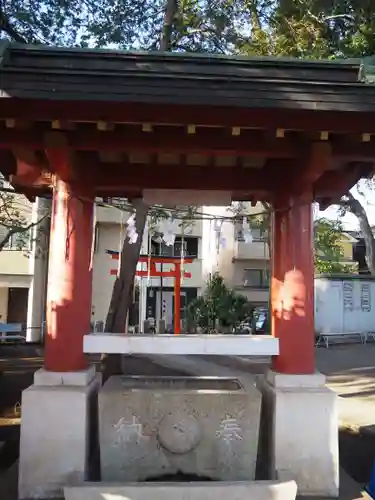 永福稲荷神社の手水舎