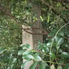 雷電神社の建物その他