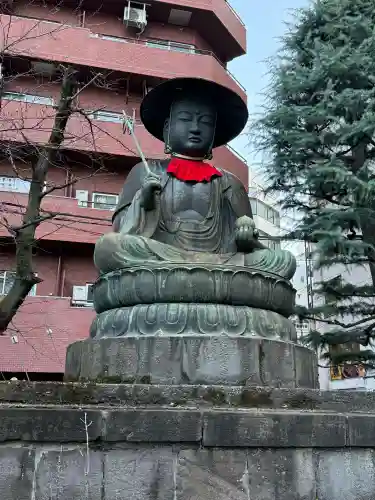 太宗寺の{uncategorized: "未分類", other: "その他", undefined: "問題あり", building: "その他建物", grave: "お墓", sacred_gate: "鳥居", guardian: "狛犬", statue: "像", buddha: "仏像", history: "歴史", nature: "自然", garden: "庭園", animal: "動物", pagoda: "塔", temizu: "手水舎", mountain_gate: "山門・神門", sanctuary: "本殿・本堂", subordinate: "末社・摂社", art: "芸術", scenery: "景色", jizo: "地蔵", ema: "絵馬", goshuin: "御朱印", omikuji: "おみくじ", items: "授与品その他", amulet: "お守り", goshuincho: "御朱印帳", eats: "食事", festival: "お祭り", votive_dance: "神楽", shichigosan: "七五三参", wedding: "結婚式", experience: "体験その他", initially: "初詣", around: "周辺", anti_infection: "感染症対策"}