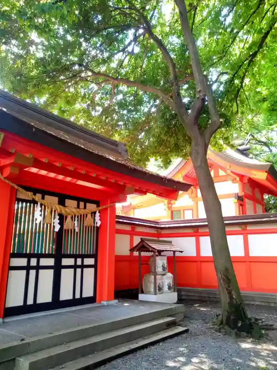 金神社の本殿・本堂