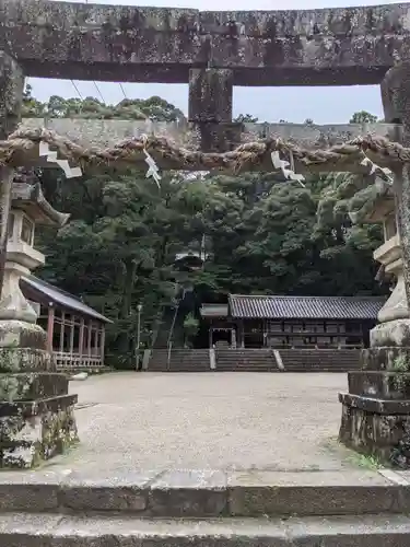 往馬坐伊古麻都比古神社(奈良県)