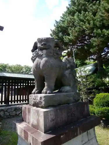 札幌護國神社の狛犬