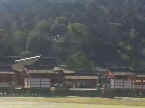 厳島神社の建物その他