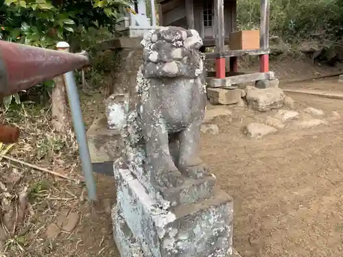 八幡神社の狛犬