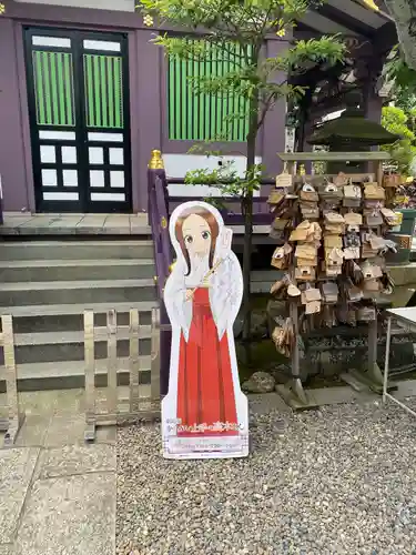 高木神社の像