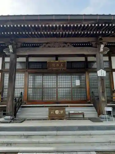 玉照院の本殿・本堂