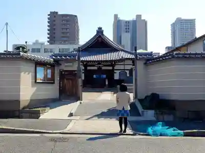 寶泉寺（宝泉寺）の山門・神門