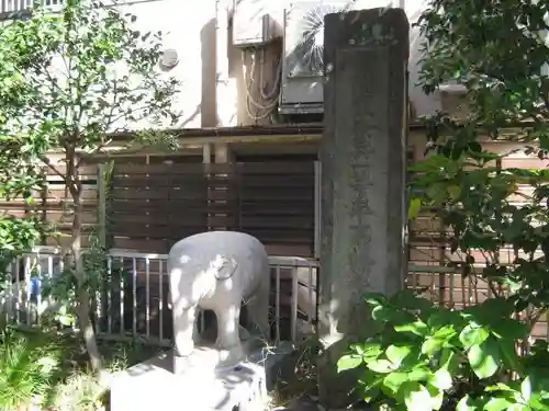 香象院の狛犬