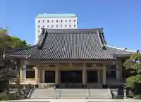 霊巌寺の本殿・本堂