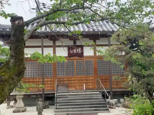 長楽寺の{uncategorized: "未分類", other: "その他", undefined: "問題あり", building: "その他建物", grave: "お墓", sacred_gate: "鳥居", guardian: "狛犬", statue: "像", buddha: "仏像", history: "歴史", nature: "自然", garden: "庭園", animal: "動物", pagoda: "塔", temizu: "手水舎", mountain_gate: "山門・神門", sanctuary: "本殿・本堂", subordinate: "末社・摂社", art: "芸術", scenery: "景色", jizo: "地蔵", ema: "絵馬", goshuin: "御朱印", omikuji: "おみくじ", items: "授与品その他", amulet: "お守り", goshuincho: "御朱印帳", eats: "食事", festival: "お祭り", votive_dance: "神楽", shichigosan: "七五三参", wedding: "結婚式", experience: "体験その他", initially: "初詣", around: "周辺", anti_infection: "感染症対策"}