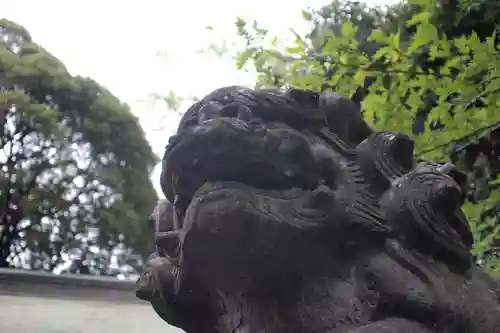 忍　諏訪神社・東照宮　の狛犬