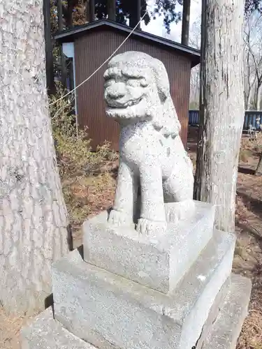 石鳥谷熊野神社の狛犬