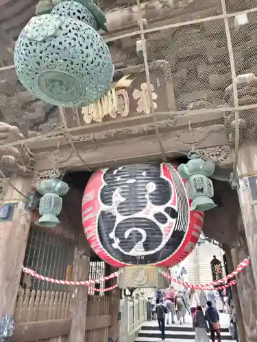 成田山新勝寺の山門・神門