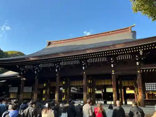 明治神宮の{uncategorized: "未分類", other: "その他", undefined: "問題あり", building: "その他建物", grave: "お墓", sacred_gate: "鳥居", guardian: "狛犬", statue: "像", buddha: "仏像", history: "歴史", nature: "自然", garden: "庭園", animal: "動物", pagoda: "塔", temizu: "手水舎", mountain_gate: "山門・神門", sanctuary: "本殿・本堂", subordinate: "末社・摂社", art: "芸術", scenery: "景色", jizo: "地蔵", ema: "絵馬", goshuin: "御朱印", omikuji: "おみくじ", items: "授与品その他", amulet: "お守り", goshuincho: "御朱印帳", eats: "食事", festival: "お祭り", votive_dance: "神楽", shichigosan: "七五三参", wedding: "結婚式", experience: "体験その他", initially: "初詣", around: "周辺", anti_infection: "感染症対策"}