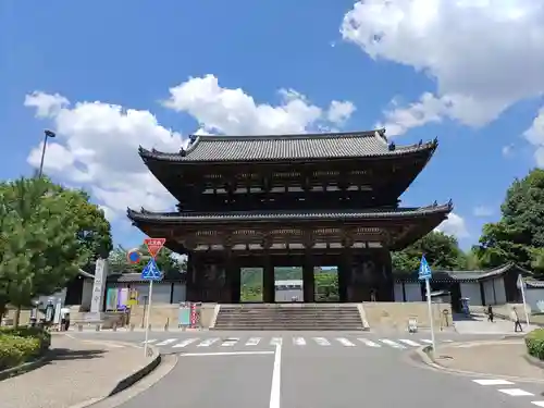仁和寺の山門・神門