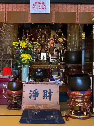 西教院の本殿・本堂