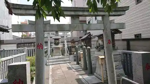 荻窪白山神社の鳥居