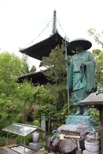 立江寺の像