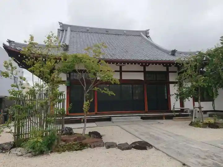 維摩寺の本殿・本堂
