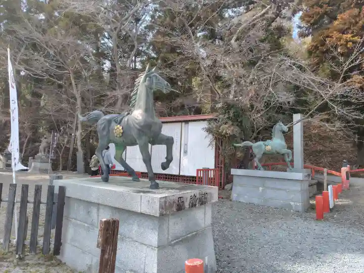 相馬中村神社の{uncategorized: "未分類", other: "その他", undefined: "問題あり", building: "その他建物", grave: "お墓", sacred_gate: "鳥居", guardian: "狛犬", statue: "像", buddha: "仏像", history: "歴史", nature: "自然", garden: "庭園", animal: "動物", pagoda: "塔", temizu: "手水舎", mountain_gate: "山門・神門", sanctuary: "本殿・本堂", subordinate: "末社・摂社", art: "芸術", scenery: "景色", jizo: "地蔵", ema: "絵馬", goshuin: "御朱印", omikuji: "おみくじ", items: "授与品その他", amulet: "お守り", goshuincho: "御朱印帳", eats: "食事", festival: "お祭り", votive_dance: "神楽", shichigosan: "七五三参", wedding: "結婚式", experience: "体験その他", initially: "初詣", around: "周辺", anti_infection: "感染症対策"}