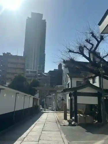 二宮神社の{uncategorized: "未分類", other: "その他", undefined: "問題あり", building: "その他建物", grave: "お墓", sacred_gate: "鳥居", guardian: "狛犬", statue: "像", buddha: "仏像", history: "歴史", nature: "自然", garden: "庭園", animal: "動物", pagoda: "塔", temizu: "手水舎", mountain_gate: "山門・神門", sanctuary: "本殿・本堂", subordinate: "末社・摂社", art: "芸術", scenery: "景色", jizo: "地蔵", ema: "絵馬", goshuin: "御朱印", omikuji: "おみくじ", items: "授与品その他", amulet: "お守り", goshuincho: "御朱印帳", eats: "食事", festival: "お祭り", votive_dance: "神楽", shichigosan: "七五三参", wedding: "結婚式", experience: "体験その他", initially: "初詣", around: "周辺", anti_infection: "感染症対策"}